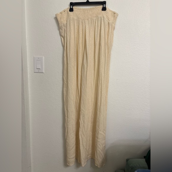 🥖Maurices Cream Textured Top🥖 - Picture 3 of 3